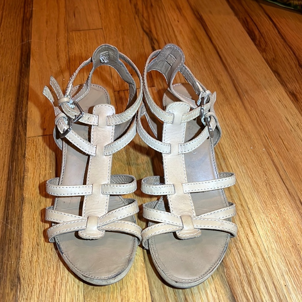 Franco Sarto Beige Wedged Sandals Women’s 5.5